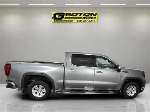 2024 GMC Sierra 1500 SLE