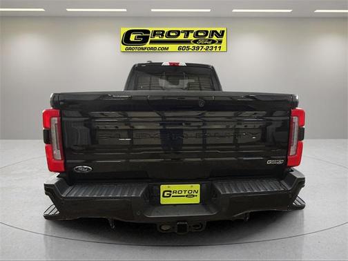 2026 Ford F-350 Platinum