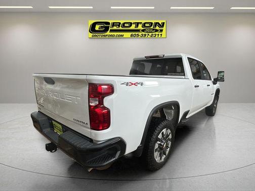 2024 Chevrolet Silverado 2500 Custom