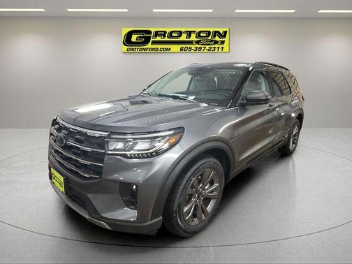 Carbonized Gray Metallic 2026 Ford Explorer Active w/200A Pkg SUV