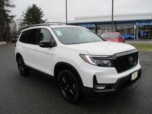 2025 Honda Passport AWD Black