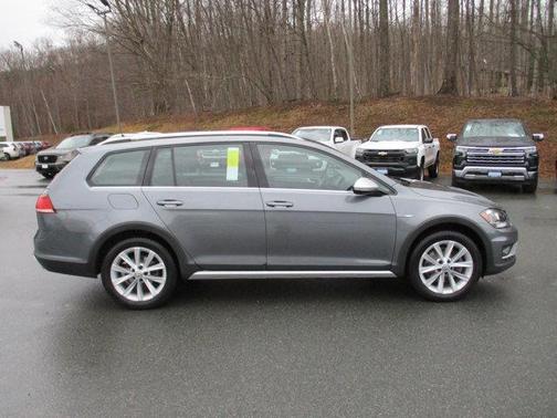 2019 Volkswagen Golf Alltrack TSI SE