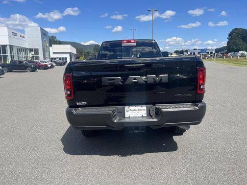 2025 RAM 2500 Tradesman Regular Cab 4x4 8' Box