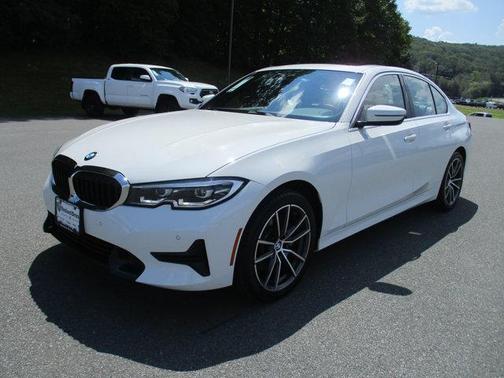 2019 BMW 330 xDrive