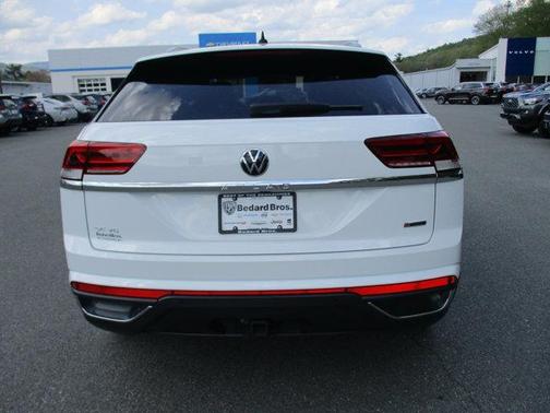 WHITESE 2022 Volkswagen Atlas Cross Sport 3.6L V6 SE w/Technology
