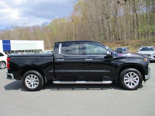 Black 2022 Chevrolet Silverado 1500 Limited LTZ