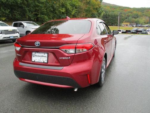 2022 Toyota Corolla Hybrid LE
