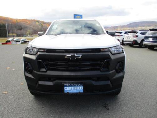 2025 Chevrolet Colorado WT