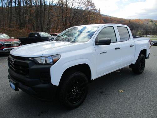 2025 Chevrolet Colorado WT