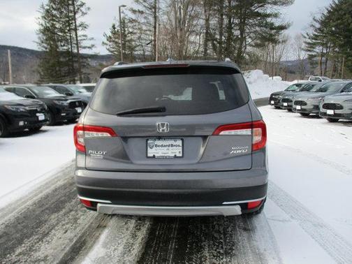 2021 Honda Pilot Touring 8-Passenger