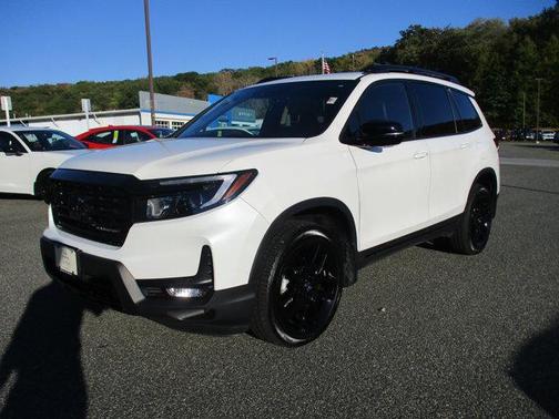 2025 Honda Passport AWD Black