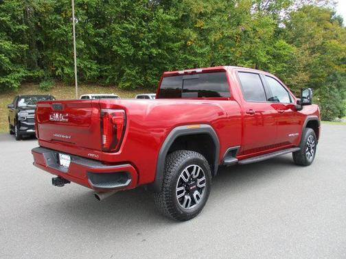 2022 GMC Sierra 2500 AT4