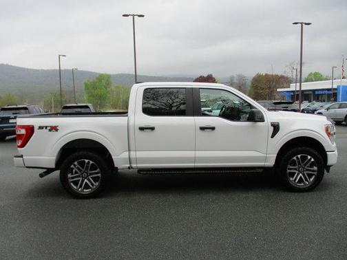 Oxford White 2021 Ford F-150 XL