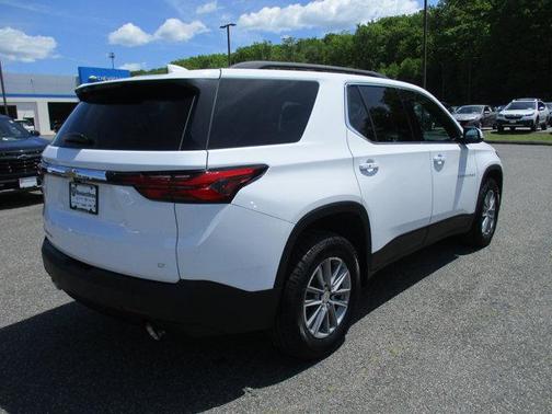 2022 Chevrolet Traverse LT Leather