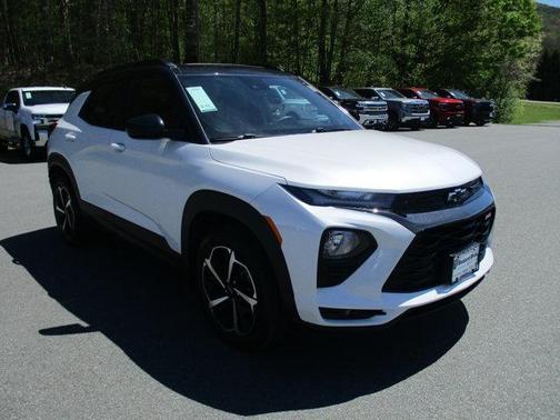 Summit White 2023 Chevrolet Trailblazer RS