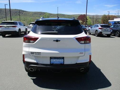 Summit White 2023 Chevrolet Trailblazer RS
