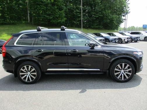 2022 Volvo XC90 T6 Inscription