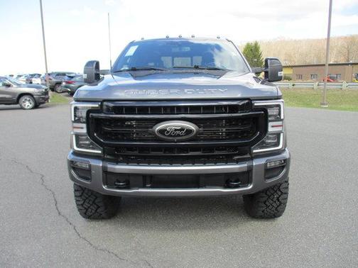 2022 Ford F-350 Lariat