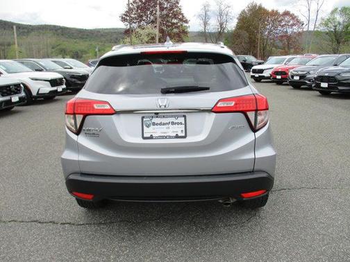 Lunar Silver Metallic 2022 Honda HR-V EX