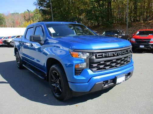 2022 Chevrolet Silverado 1500 Custom