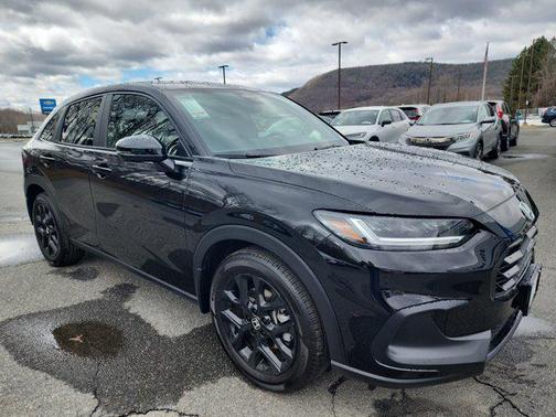 2025 Honda HR-V AWD Sport