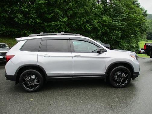 2022 Honda Passport AWD TrailSport