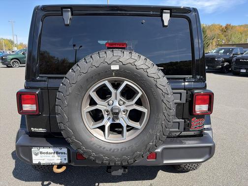 Black Clearcoat 2027 Jeep Wrangler Rewind