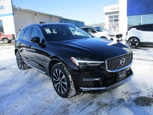 2023 Volvo XC60 B5 Plus Bright Theme