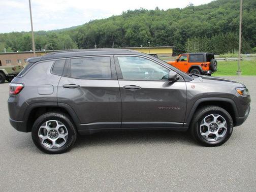 2022 Jeep Compass Trailhawk