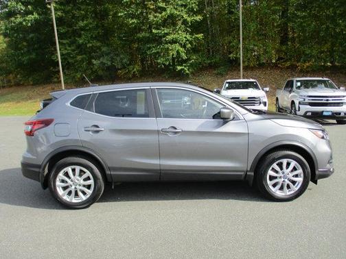 2021 Nissan Rogue Sport S