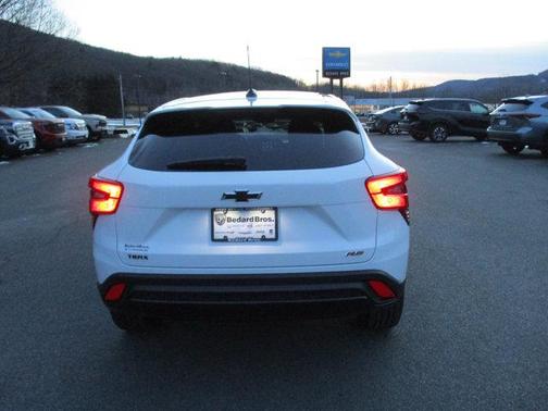 2024 Chevrolet Trax FWD 1RS