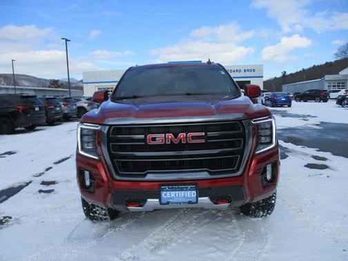 2023 GMC Yukon XL 4WD AT4