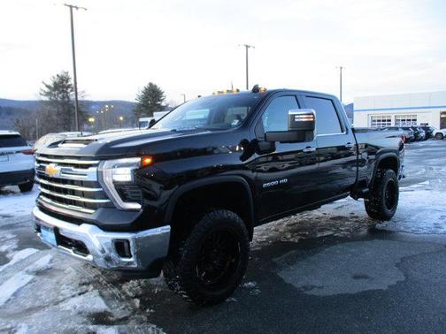 2025 Chevrolet Silverado 2500 LTZ