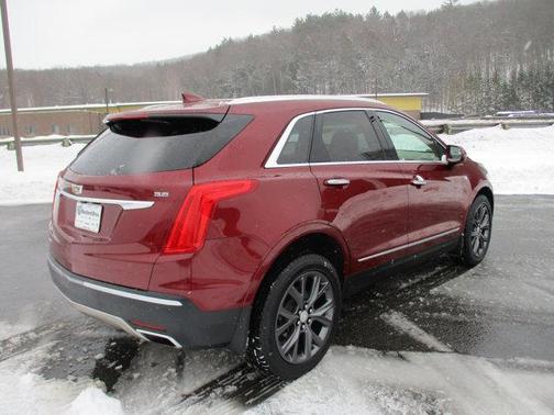 2018 Cadillac XT5 Platinum