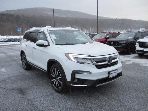 2020 Honda Pilot Touring 8-Passenger