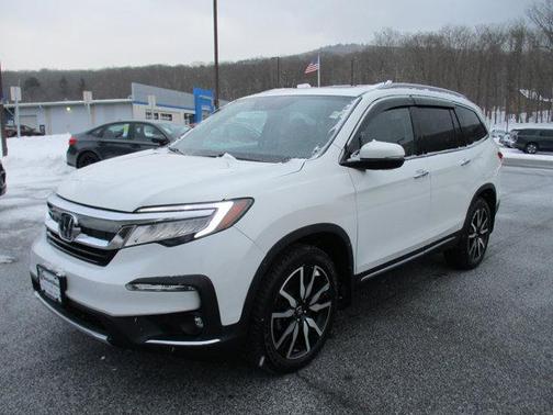 2020 Honda Pilot Touring 8-Passenger