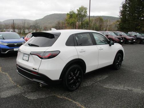 2023 Honda HR-V AWD Sport