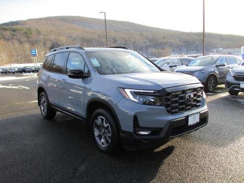 2022 Honda Passport AWD TrailSport