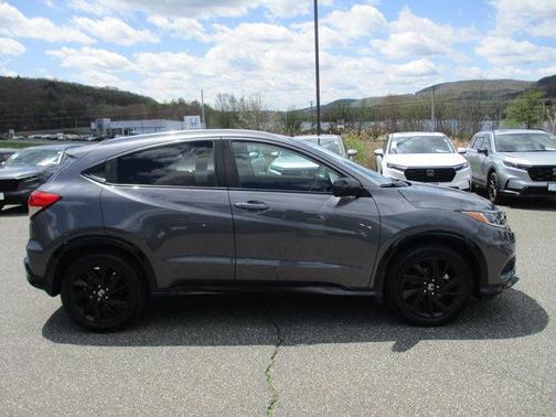 Modern Steel Metallic 2021 Honda HR-V AWD Sport