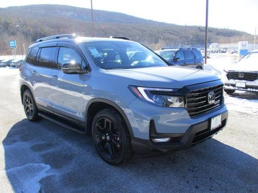 2024 Honda Passport AWD Black