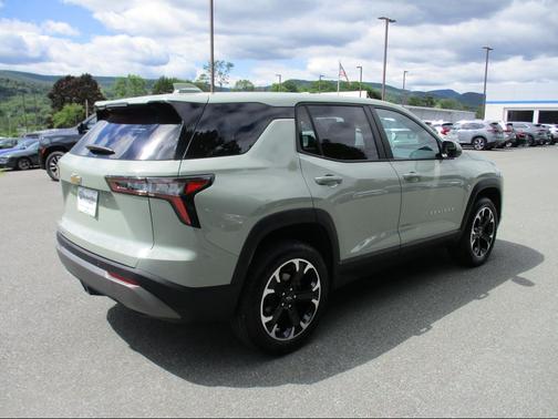 Cacti Green 2025 Chevrolet Equinox 1LT