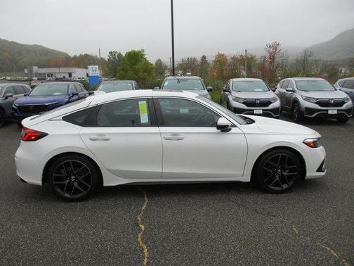 2022 Honda Civic Sport Touring