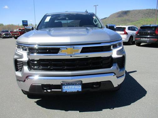 Sterling Gray Metallic 2024 Chevrolet Silverado 1500 LT