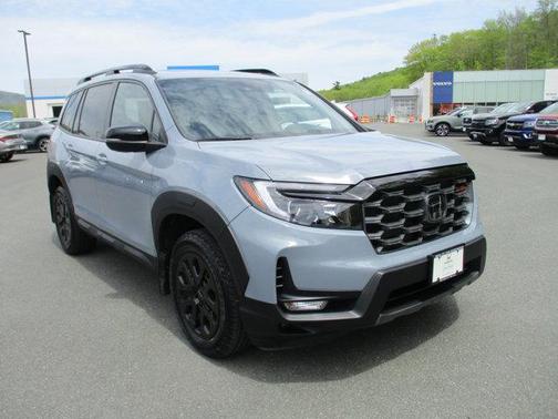2022 Honda Passport AWD TrailSport