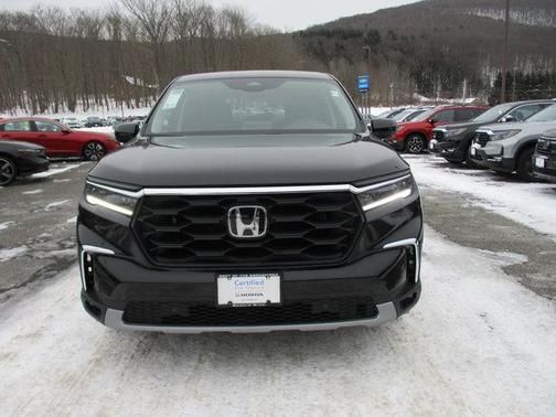 2023 Honda Pilot AWD EX-L 8 Passenger