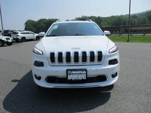 2017 Jeep Cherokee Overland