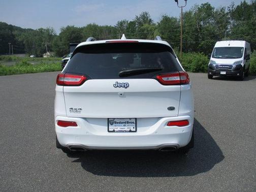 2017 Jeep Cherokee Overland