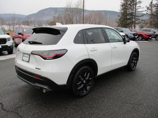 2023 Honda HR-V AWD Sport