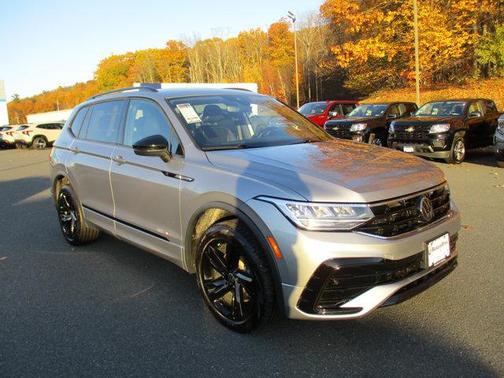 2024 Volkswagen Tiguan 2.0T SE R-Line Black 4MOTION