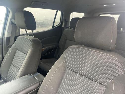 2023 GMC Acadia FWD SLE